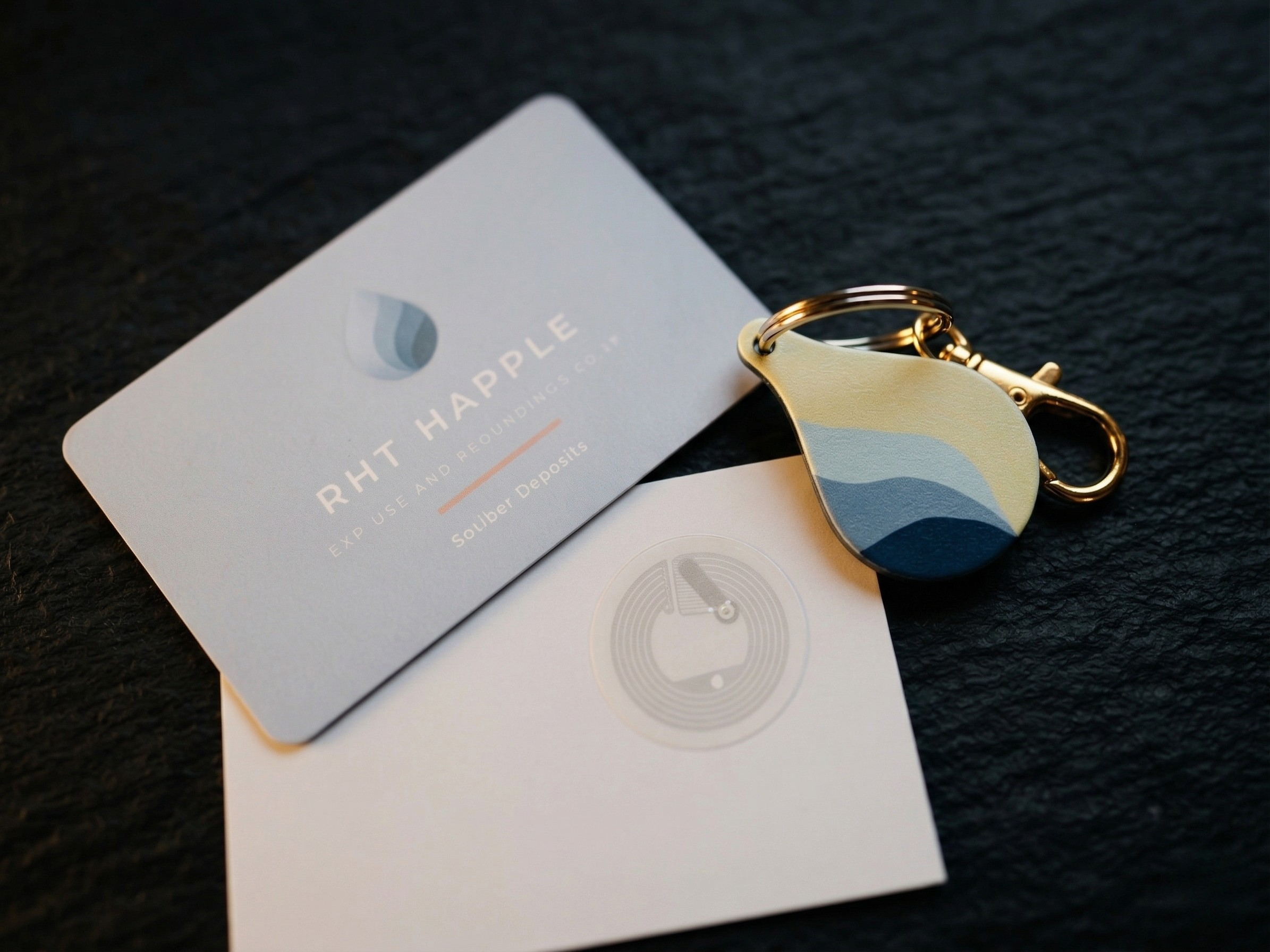 NFC-Visitenkarten und NFC-Schluesselanhaenger von Studio Flandana